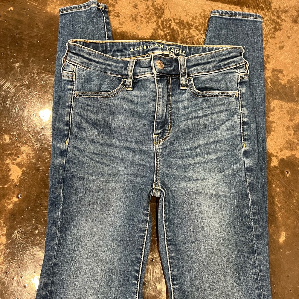 American Eagle Outfitters Women's Dark Blue Skinny Jeans